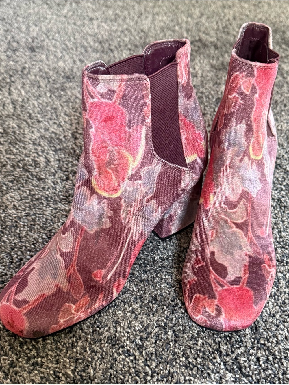 Indigo brand Floral Velvet Chelsea Ankle Boots - Rose in color size 7 1/2 women